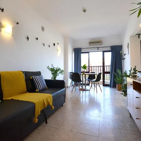 Algarve Porto Belo Апартаменты *